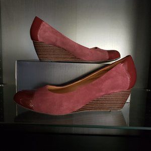 Clarks Burgundy Brielle Chanel Wedge Pump NEW